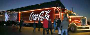 Świąteczna atmosfera i... ciężarówka Coca-Coli w parku Pomerania