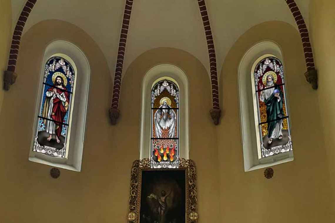 Wizualizacja witraży w prezbiterium kościoła parafialnego w Dygowie 