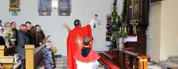 Niedziela Męki Pańskiej w parafii Dygowo. Święcenie palm