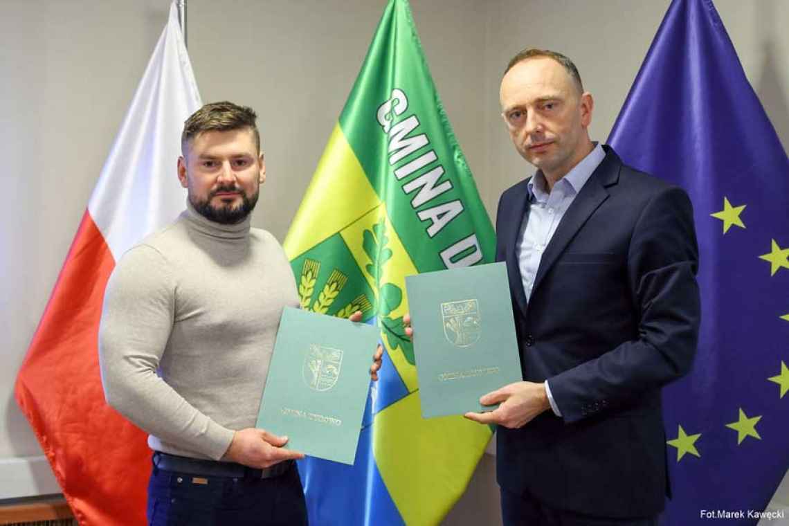 Umowa na budowę drogi w centrum Czernina podpisana